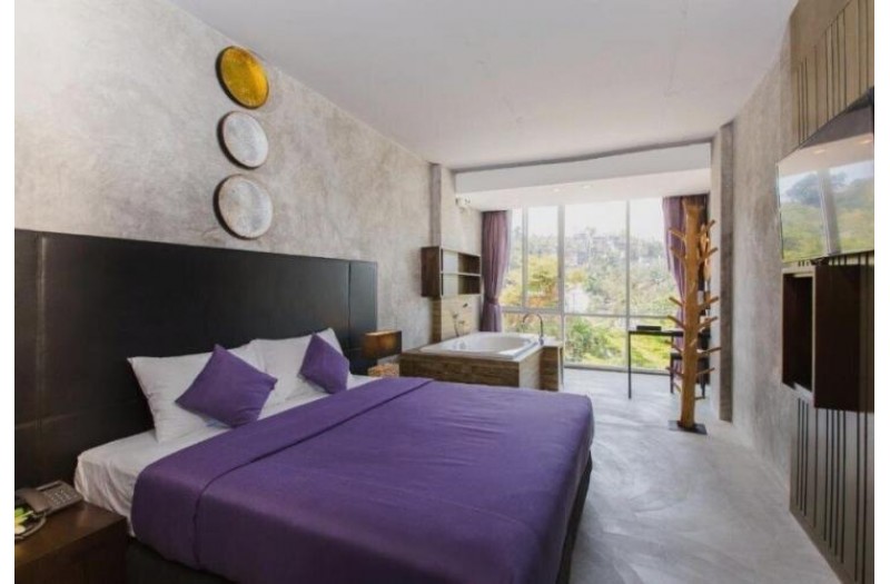 Готель The Luxur Boutique Hotel Patong, 3★