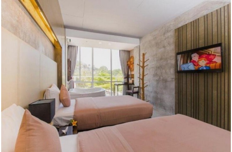 Готель The Luxur Boutique Hotel Patong, 3★