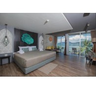 Готель The Luxur Boutique Hotel Patong, 3★