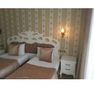 Готель The Newport Hotel, 3★