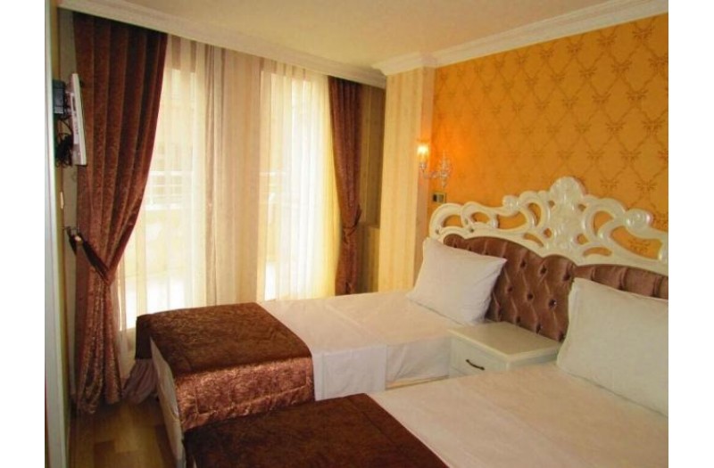 Готель The Newport Hotel, 3★