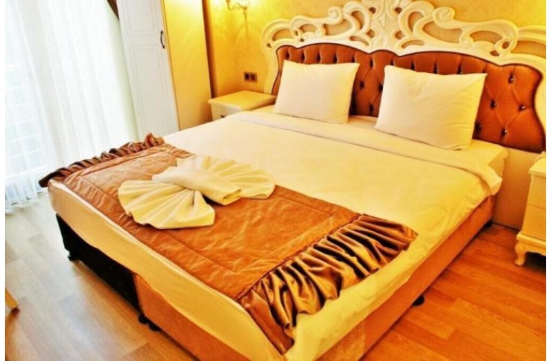 Готель The Newport Hotel, 3★