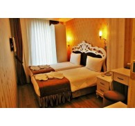 Готель The Newport Hotel, 3★