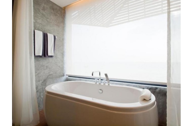 Готель The Now Jomtien Beach Hotel, 4★