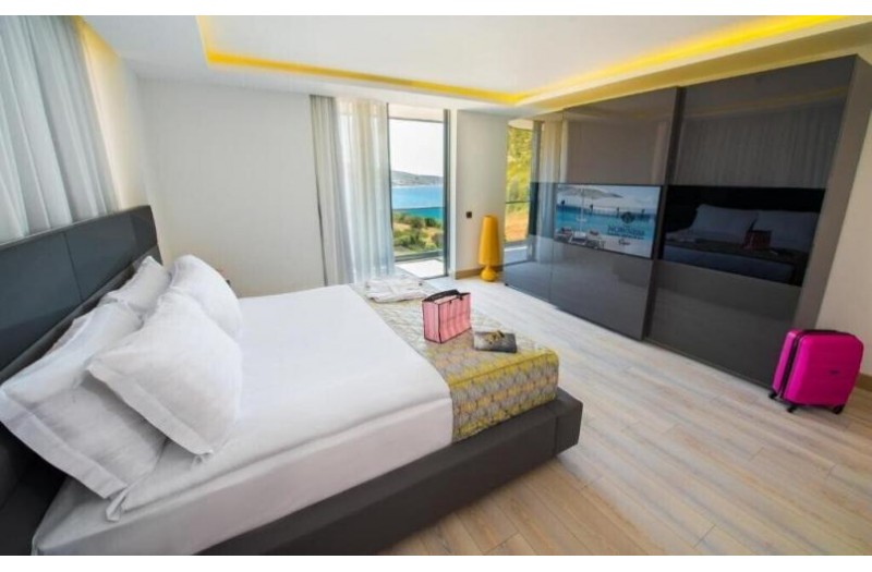 Готель The Nowness Hotel, 5★ Готель The Nowness Hotel, 5★