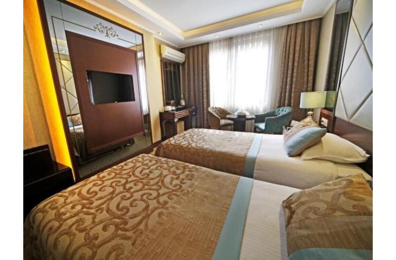 Готель The Parma Hotel Downtown (ex. Black Bird), 4★ Готель The Parma Hotel Downtown (ex. Black Bird), 4★