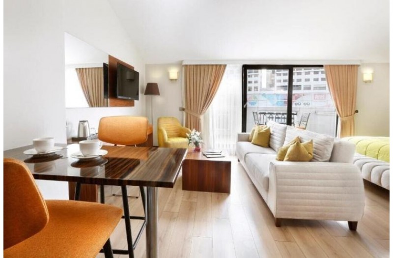 Готель The White Orient Hotel, 4★