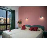 Готель Theoni Apartments, 1★