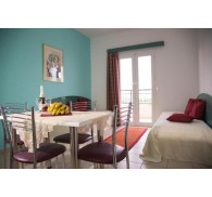 Готель Theoni Apartments, 1★