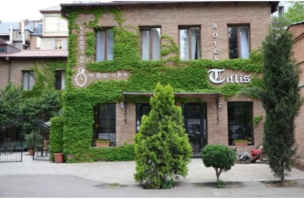 Готель Tiflis Hotel, 3★ Готель Tiflis Hotel, 3★