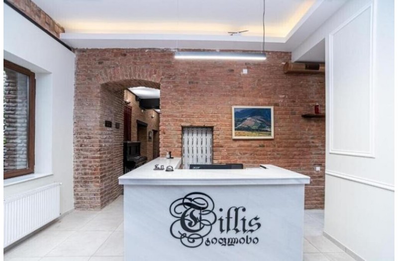 Готель Tiflis Hotel, 3★ Готель Tiflis Hotel, 3★