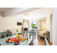Готель Trefon Apartments, 3★