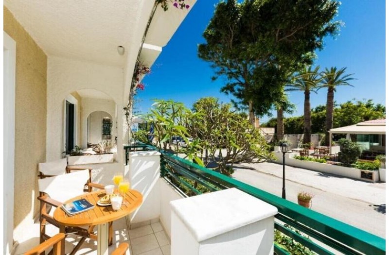 Готель Trefon Apartments, 3★ Готель Trefon Apartments, 3★