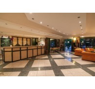 Готель Trefon Apartments, 3★