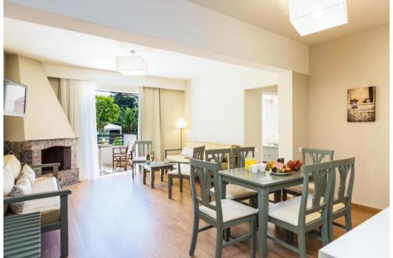 Готель Trefon Apartments, 3★ Готель Trefon Apartments, 3★