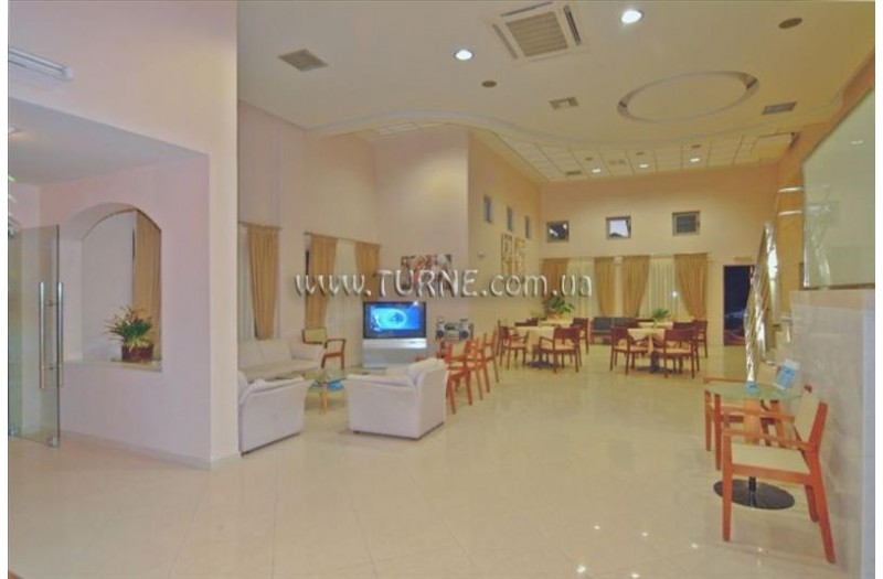 Готель Triton Hotel, 3★ Готель Triton Hotel, 3★