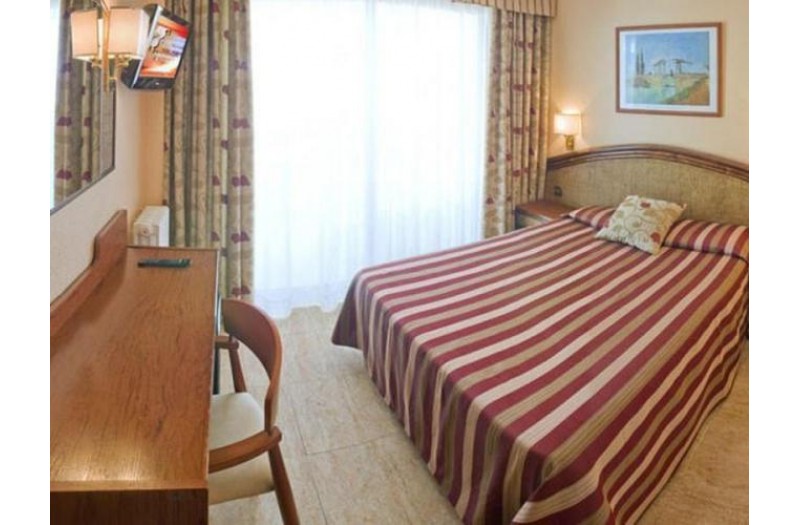 Готель Tropic Park, 4★