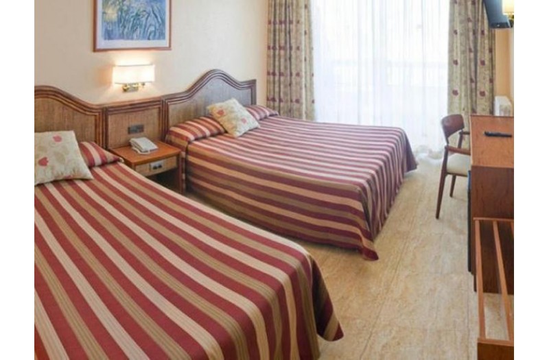 Готель Tropic Park, 4★