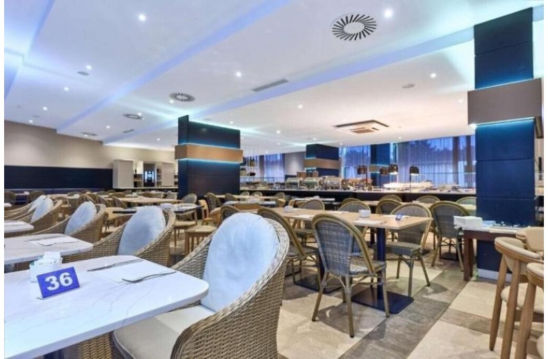 Готель Tryp Lisboa Caparica Mar Hotel, 4★ Готель Tryp Lisboa Caparica Mar Hotel, 4★