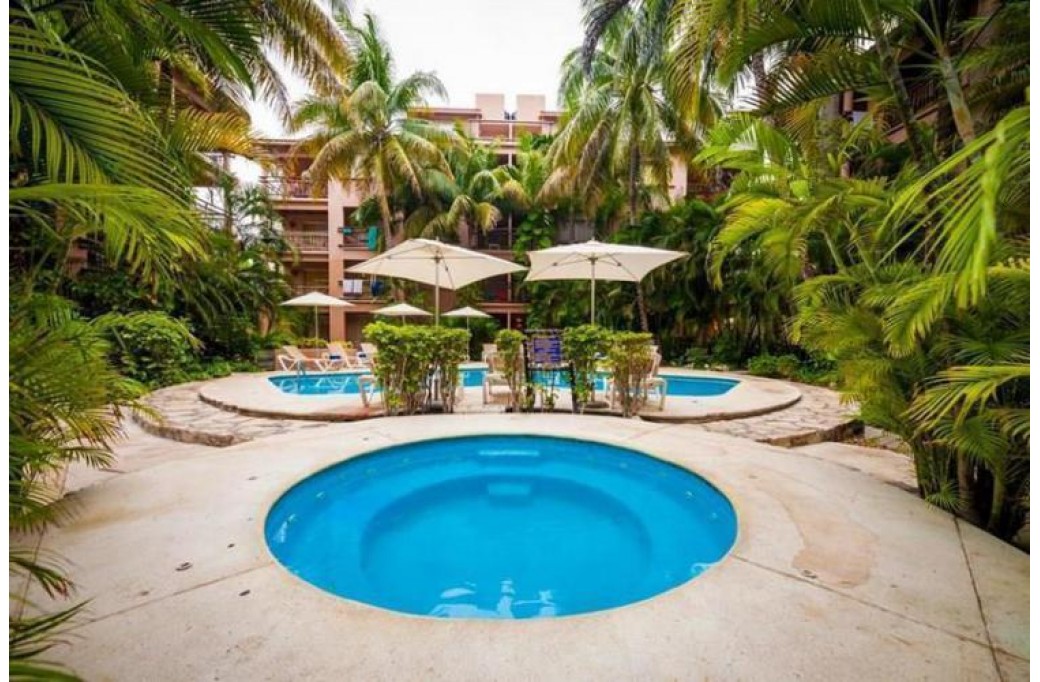 Готель Tukan Hotel Beach Club, 4★