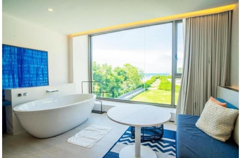 Готель Verso Hua Hin, 5★