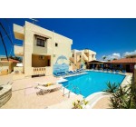 Готель Villa Diasselo Apartments, 2★