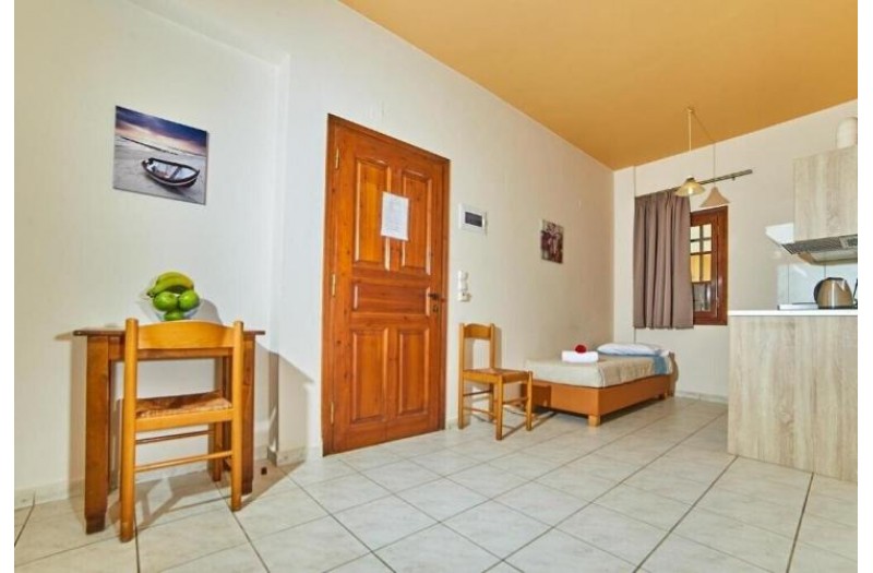 Готель Villa Diasselo Apartments, 2★