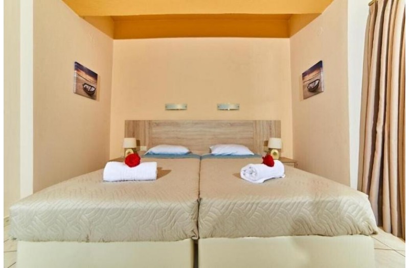 Готель Villa Diasselo Apartments, 2★
