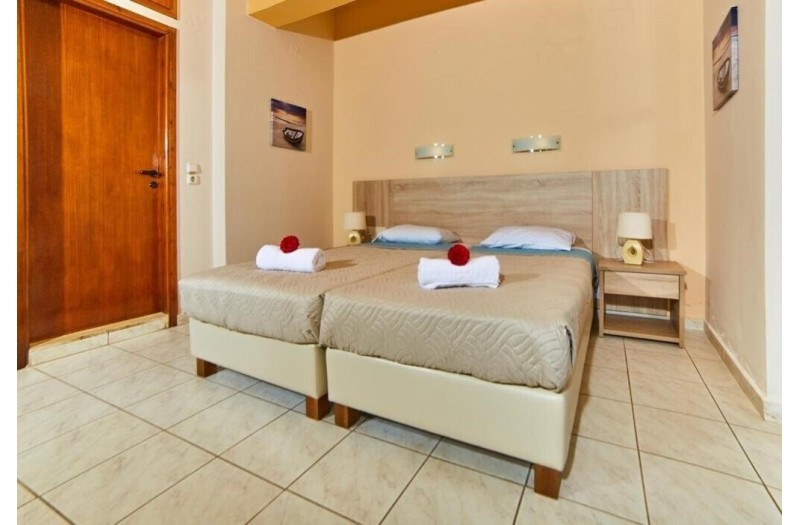 Готель Villa Diasselo Apartments, 2★
