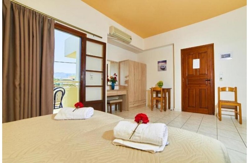 Готель Villa Diasselo Apartments, 2★