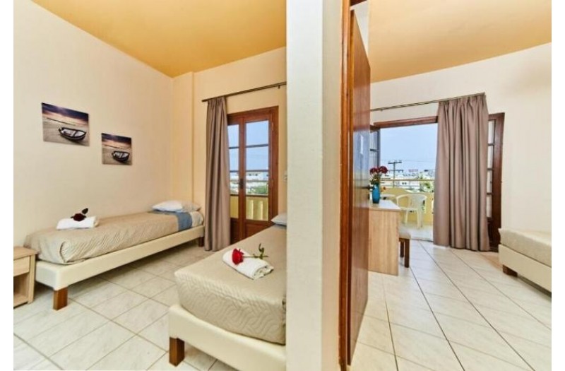 Готель Villa Diasselo Apartments, 2★