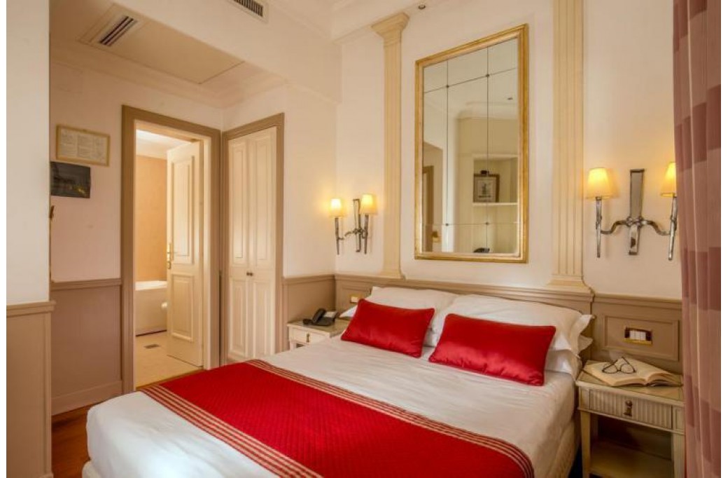 Готель Villa Glori, 4★