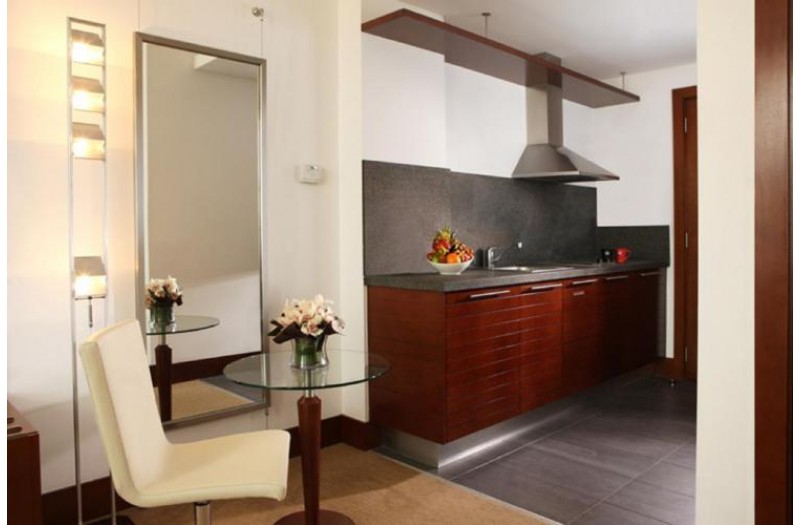 Готель Villa Rotana Suites, 4★ Готель Villa Rotana Suites, 4★