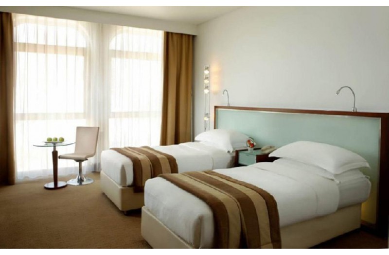 Готель Villa Rotana Suites, 4★ Готель Villa Rotana Suites, 4★