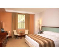Готель Villa Rotana Suites, 4★