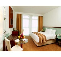 Готель Villa Rotana Suites, 4★