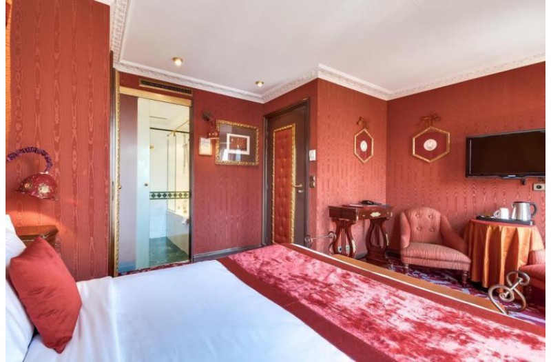 Готель Villa Royale, 4★