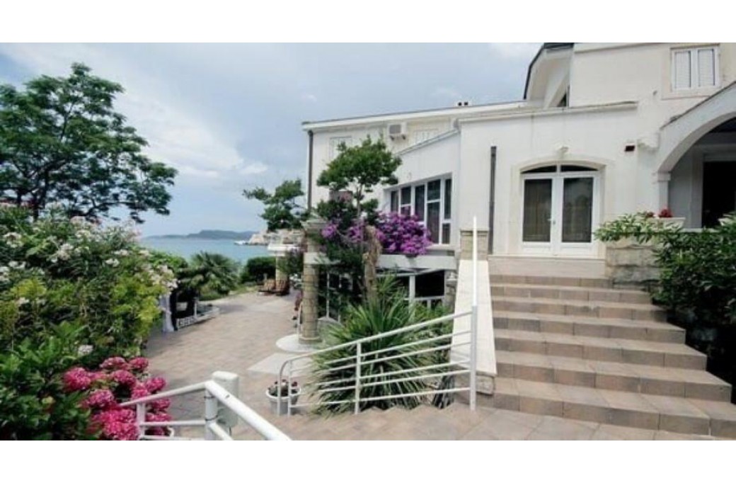 Готель Villa Sveti Stefan Obala, 4★