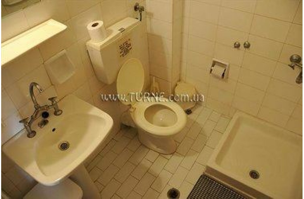 Готель Violetta Hotel Apartments, 2★