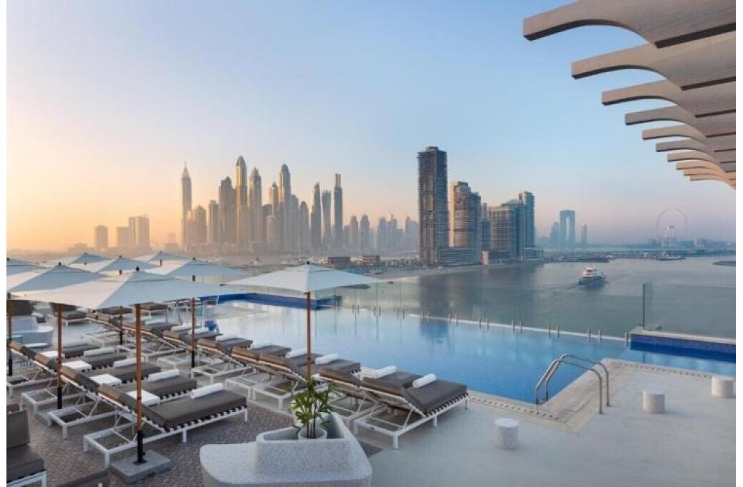 Готель Voco Dubai The Palm, 4★