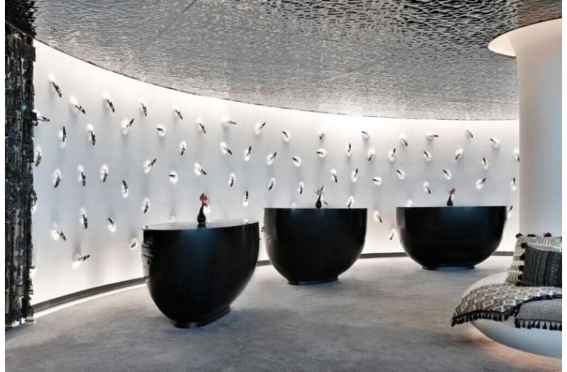 Готель W Abu Dhabi - Yas Island (ex. Yas Hotel Abu Dhabi), 5★