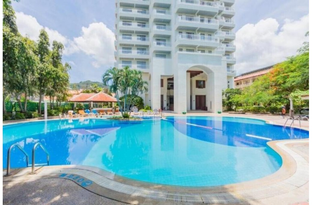 Готель Waterfront Suites Phuket by Centara, 4★