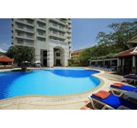 Готель Waterfront Suites Phuket by Centara, 4★