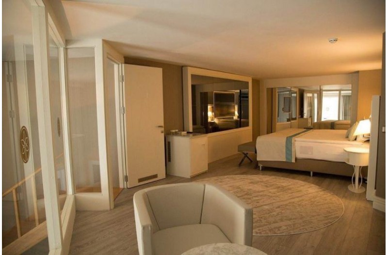 Готель Wome Deluxe Hotel, 5★ Готель Wome Deluxe Hotel, 5★