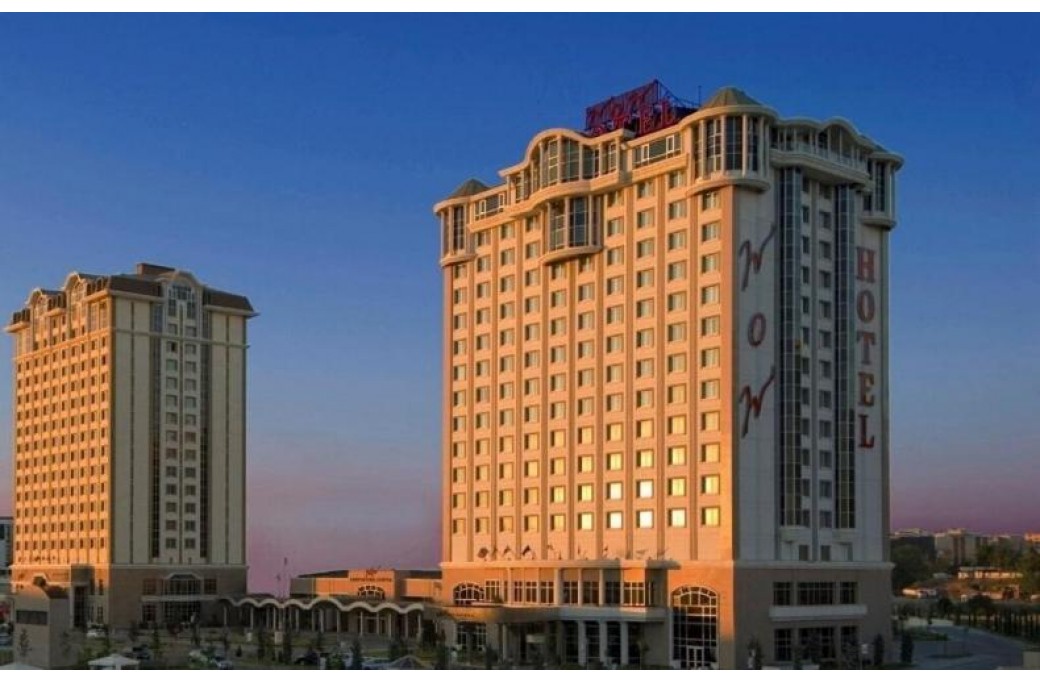 Готель Wow Airport Hotel, 4★