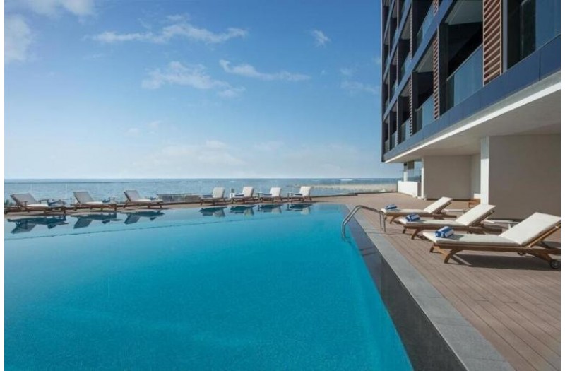 Готель Wyndham Garden Ajman Corniche, 4★ Готель Wyndham Garden Ajman Corniche, 4★