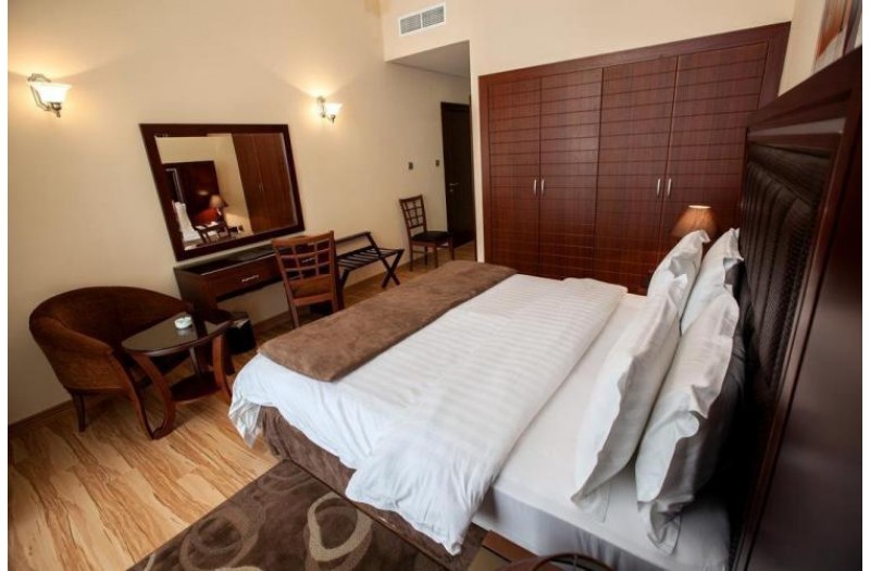 Готель Xclusive Maples Hotel Apartment, 4★