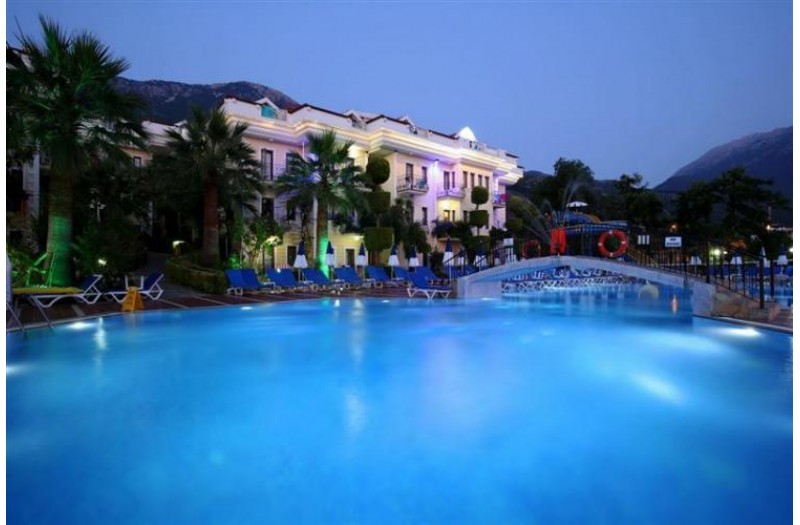 Готель Yel Holiday Resort, 3★