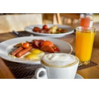 Готель Zanbluu Beach Hotel, 5★