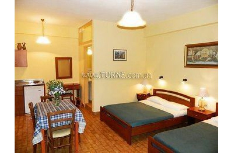 Готель Zorbas Village Hotel, 2★
